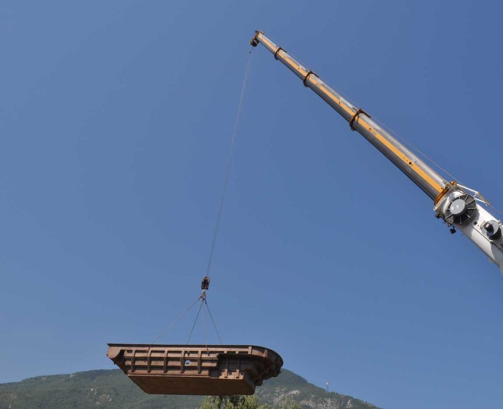 Livraison et pose d'une piscine à coque à Sassenage