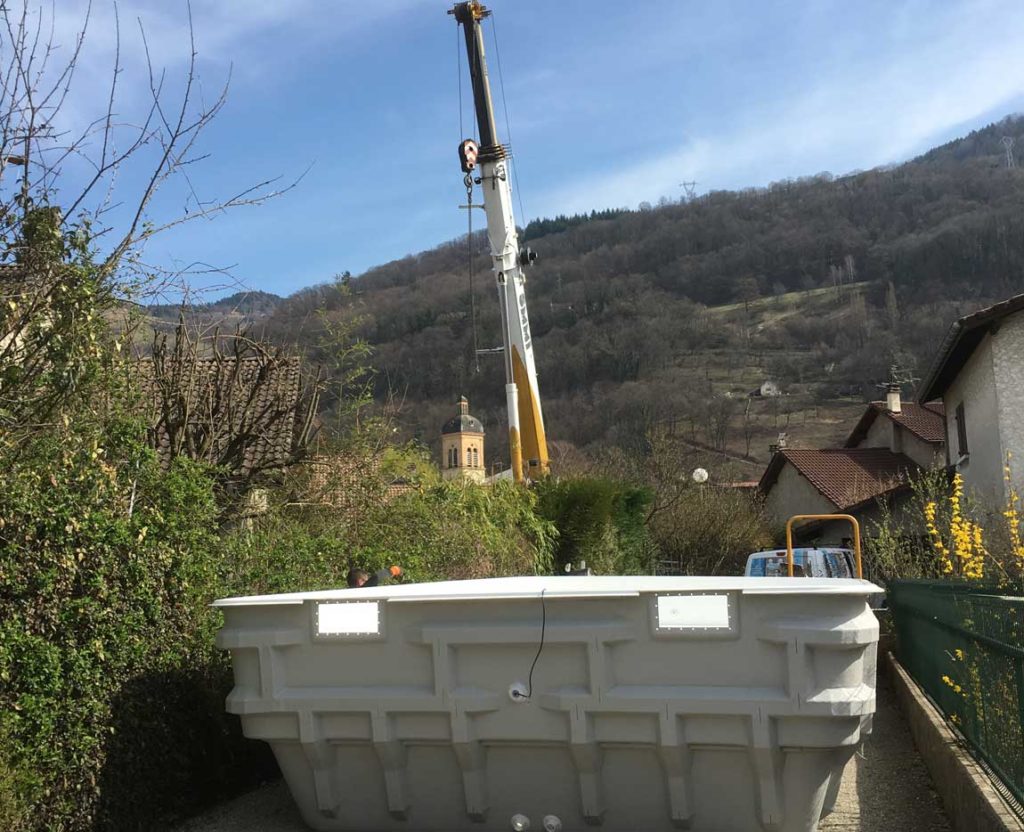 Chantier piscine à coque à Villard Bonnot