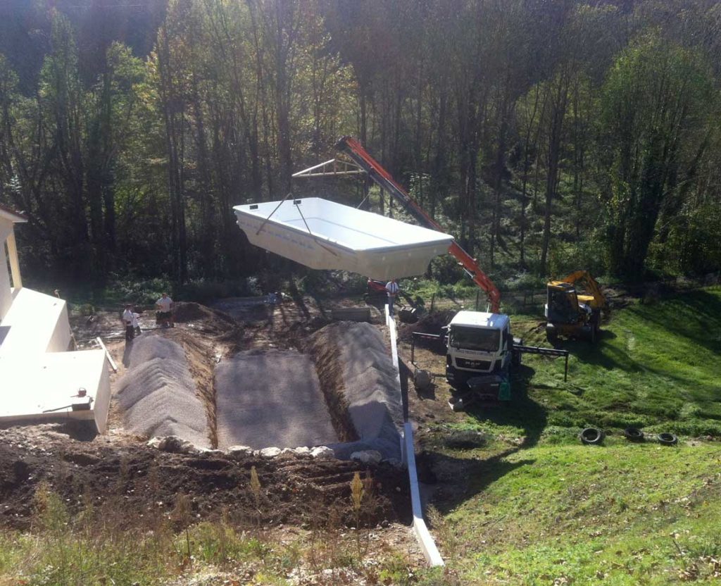 Transport et pose d'une piscine à coque à Hostun