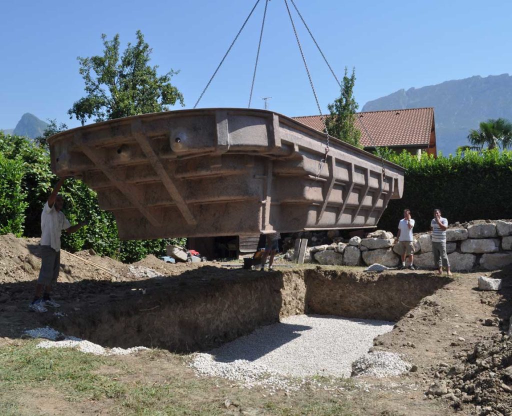 Livraison et pose d'une piscine à coque à Sassenage