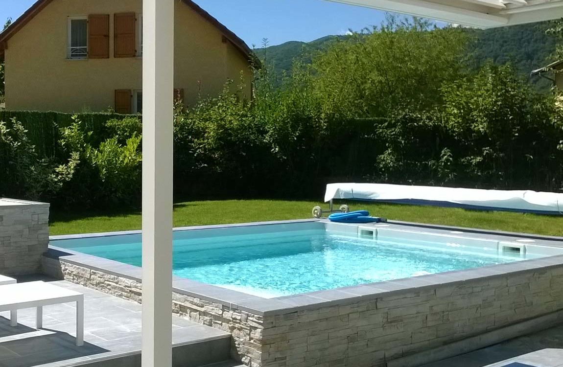 Construction d'une piscine à coque à Saint Georges de Commiers