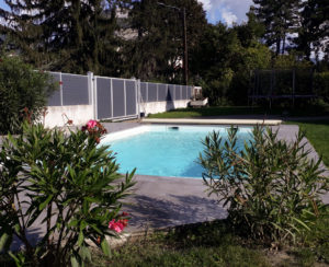 Piscine à coque à Saint Martin d'Hères