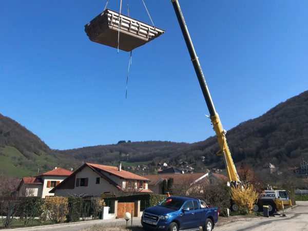 Livraison d’une piscine à coque à Moirans