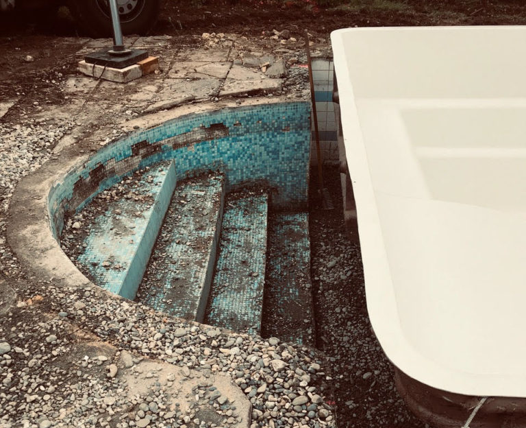 Rénovation d'une vielle piscine et de sa terrasse