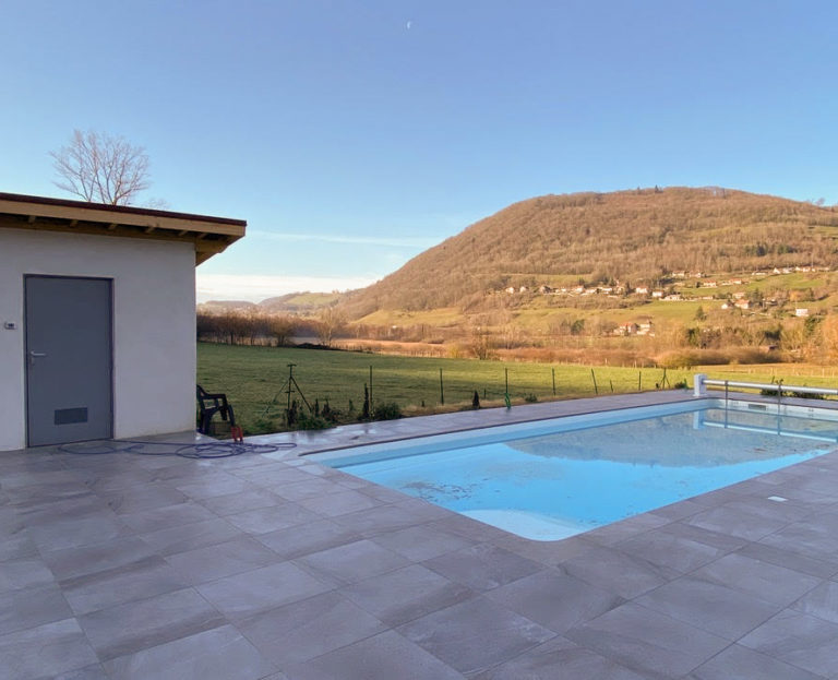 Rénovation d'une vielle piscine et de sa terrasse